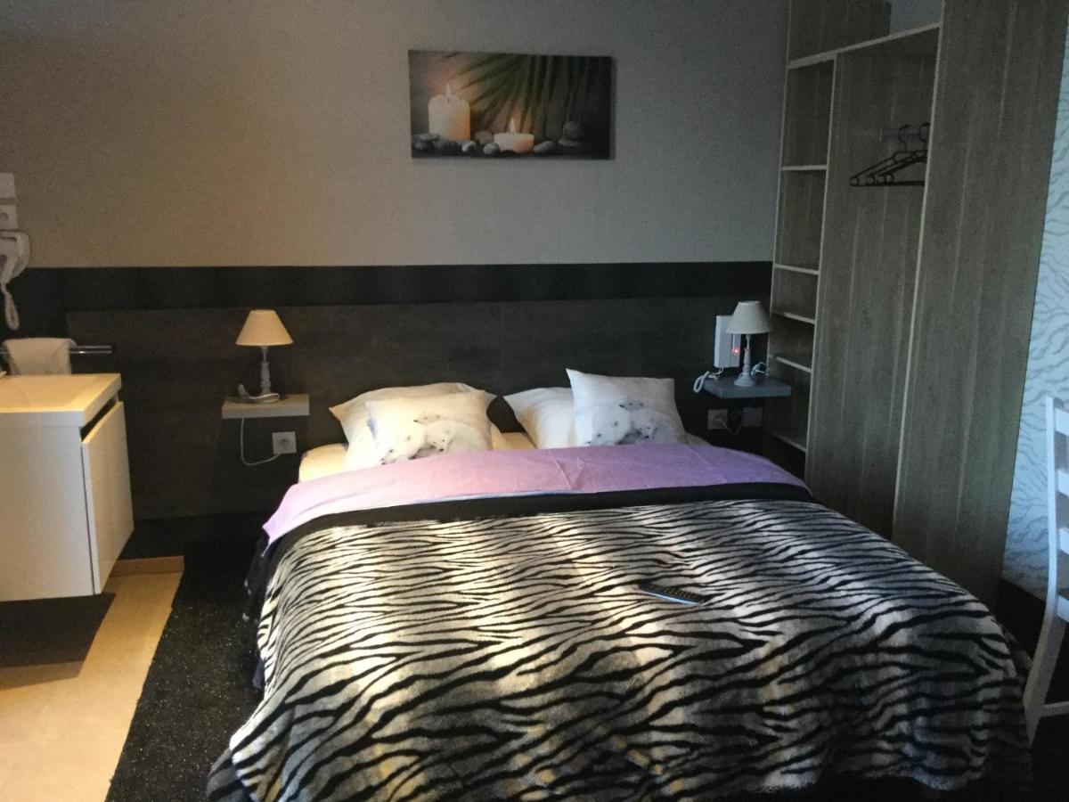 Hotel Le Kamelia Саль Екстер'єр фото